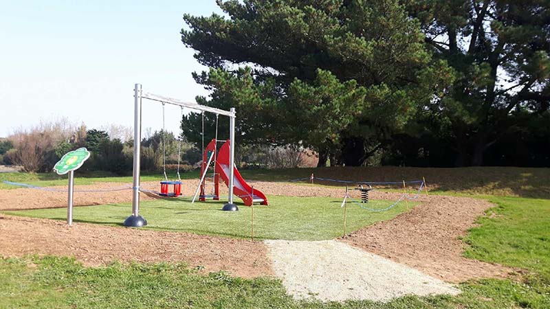 Installation aires de jeux Vannes